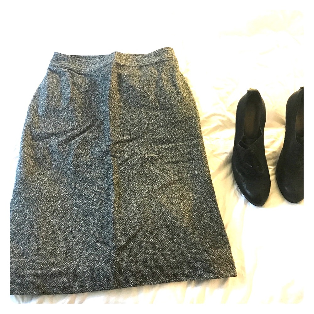 Tweed Gap Pencil skirt